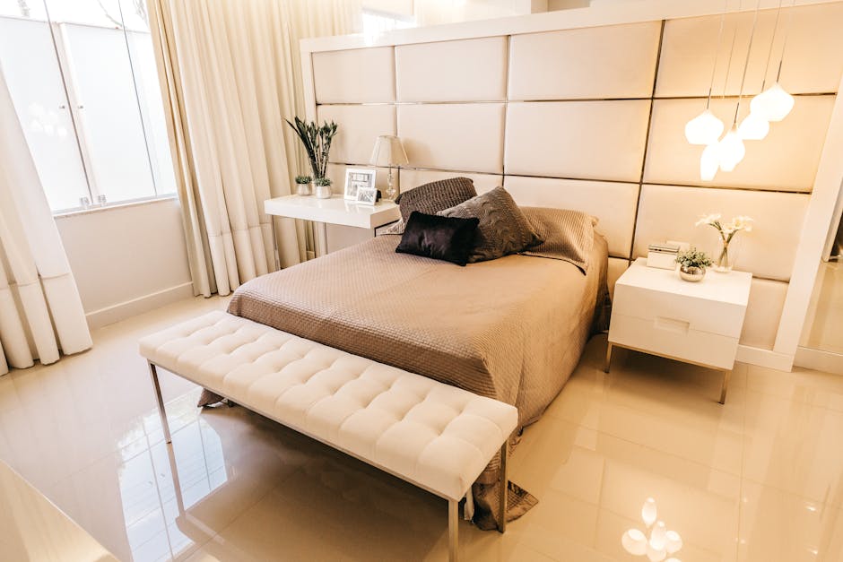 Chambre cosy et moderne avec literie douce et décoration minimaliste